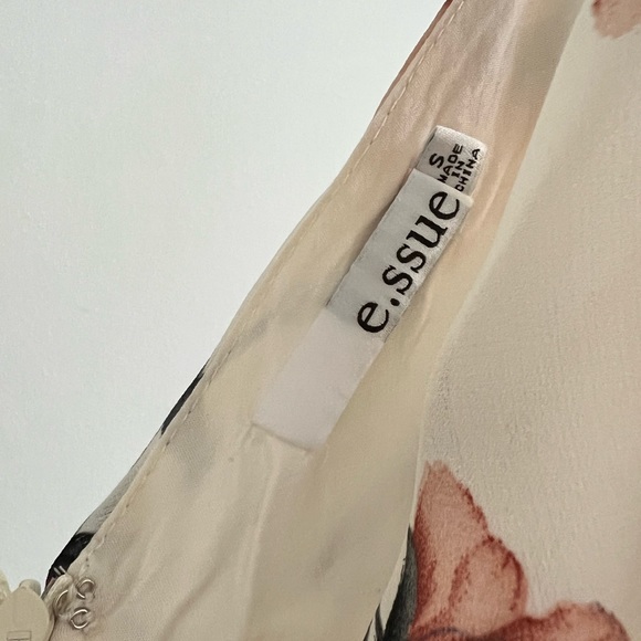 e.ssue Flowy Cream Pink Floral Print Strap Dress with Front-Tying Waist - Picture 6 of 6